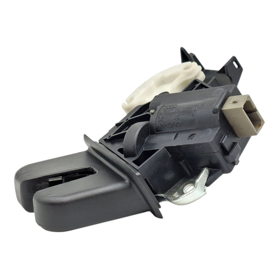 Zamek Klapy Tył Bagażnika AUDI A4 B7 B8 A5 EXEO PASSAT B6 B7 CC 4F5827505D