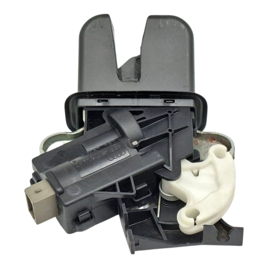 Zamek Klapy Tył Bagażnika AUDI A4 B7 B8 A5 EXEO PASSAT B6 B7 CC 4F5827505D